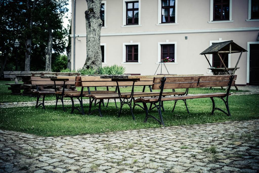 Palac Plocko Hotel Esterno foto